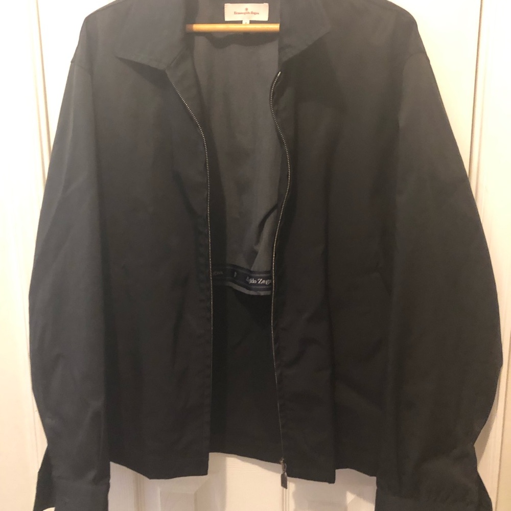 Men’s Jacket - Picture 2 of 6